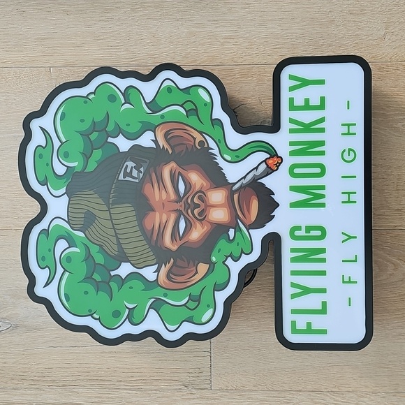 NWB Flying Monkey Fly High LED Light Box - Picture 1 of 6